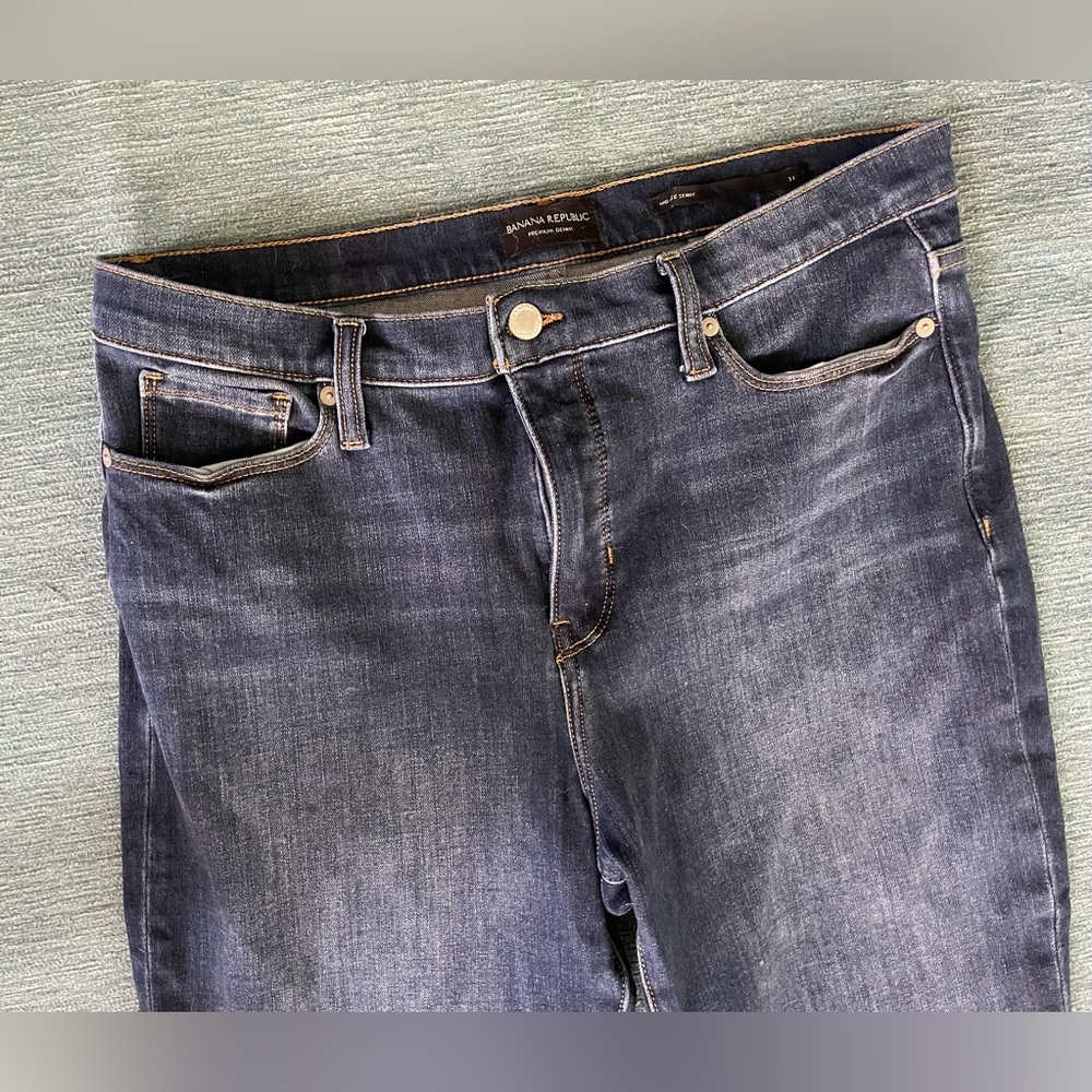 Banana Republic Premium Denim Mid-rise Skinny Jeans Sz 31 Distressed Leg Bottoms